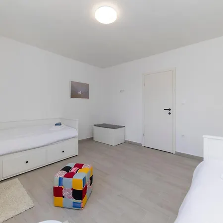 Vakantiehuis House Beram Zadar